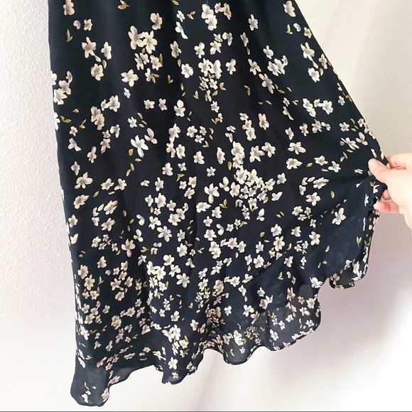 Reformation Adora Dress 0 - Picture 3 of 11